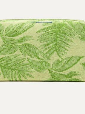 NWT Rothy's Tropical Palm Leaf Universal pouch